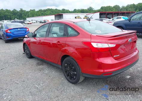 2012 Ford Focus Se из США, поврежденный, VIN 1FAHP3F24CL303882
